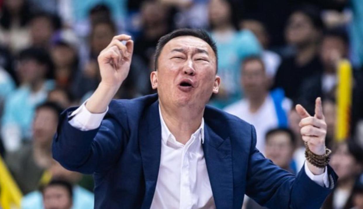 赛后突围战来临，北京首钢围绕NBA常规赛临场应变，悬念犹存，控场能力受关注